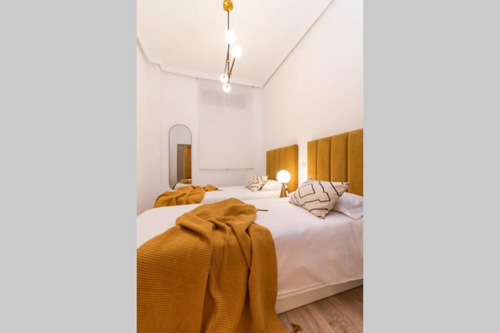 Ferienwohnung Coqueto Piso En Madrid/Atocha. 4 Personas 2 Hab Exterior foto