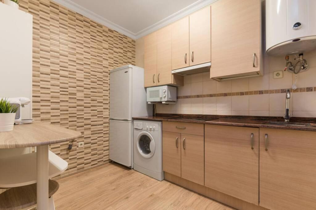 Ferienwohnung Coqueto Piso En Madrid/Atocha. 4 Personas 2 Hab Exterior foto