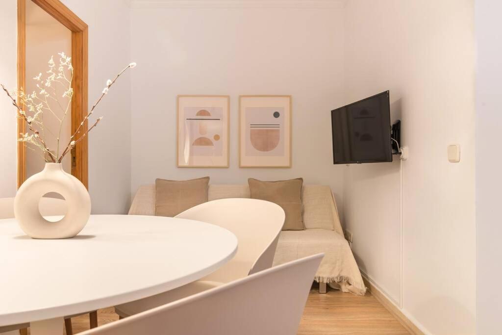 Ferienwohnung Coqueto Piso En Madrid/Atocha. 4 Personas 2 Hab Exterior foto