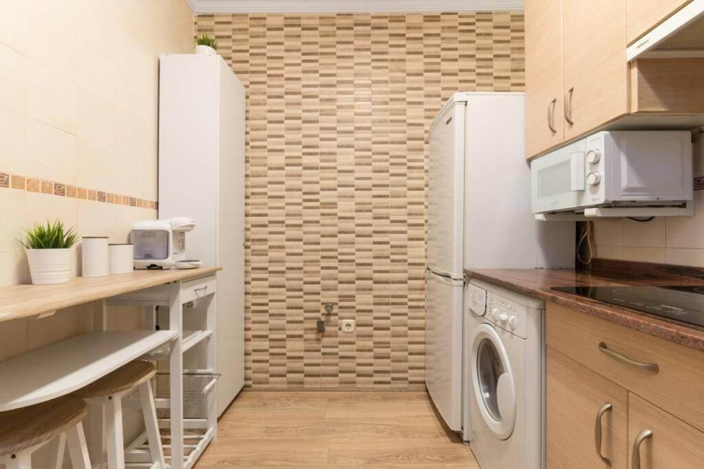Ferienwohnung Coqueto Piso En Madrid/Atocha. 4 Personas 2 Hab Exterior foto